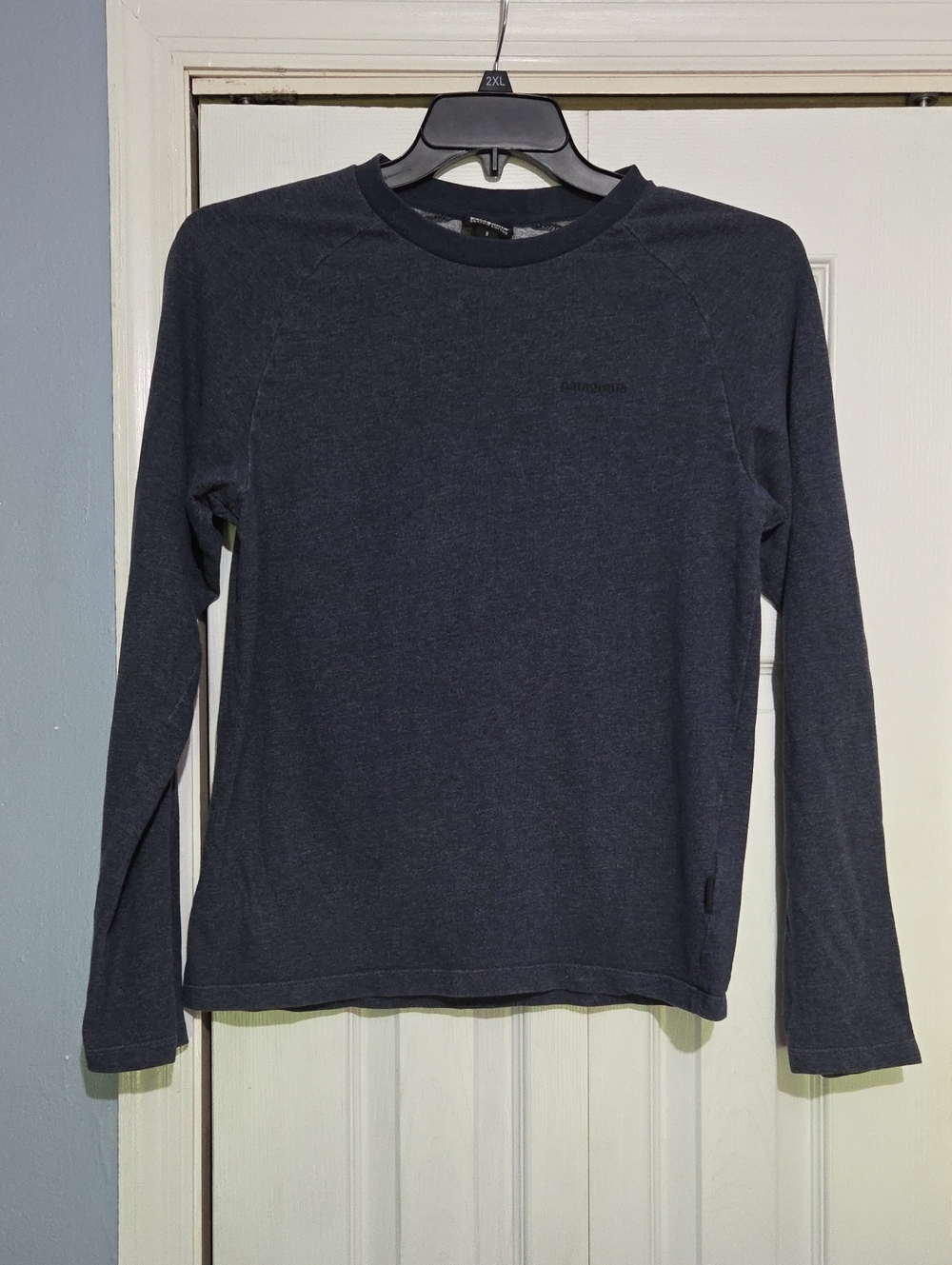 Patagonia Long Sleeve Crewneck Tee Organic Cotton Blend